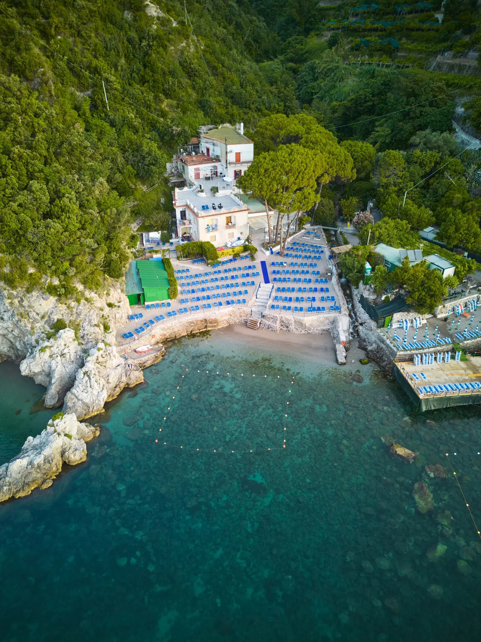 Marina d'Albori - Ristorante e spiaggia sulla Costiera Amalfitana